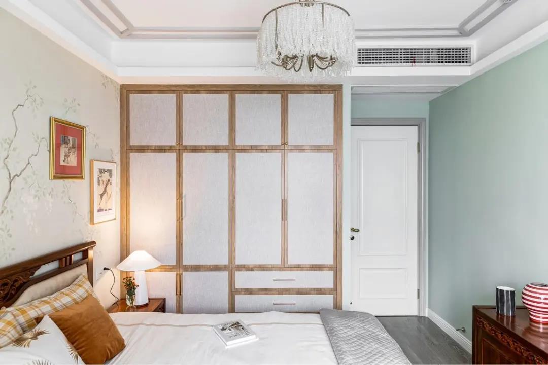 如何選擇定制衣柜，定制衣柜的好處有哪些?