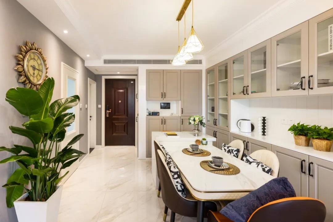 89㎡整出40㎡收納，超舒適簡(jiǎn)約美式風(fēng)，鄰居直呼太羨慕！