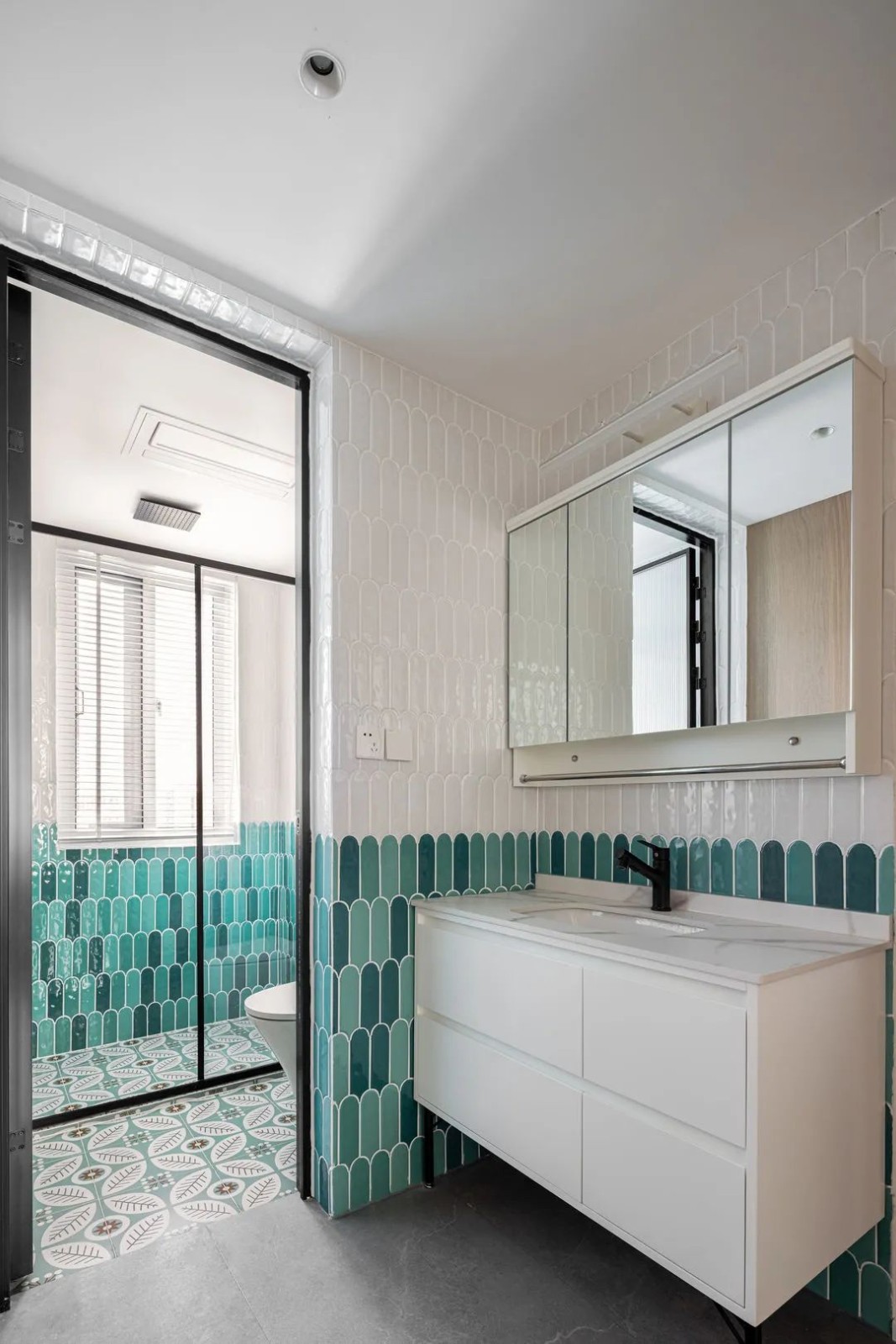 100平現(xiàn)代風(fēng)格三房裝修案例，對(duì)新家充滿期待