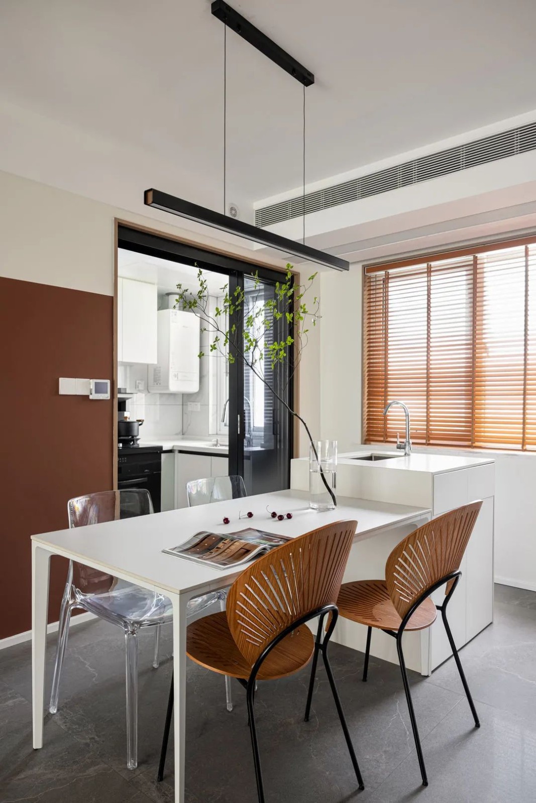 100平現(xiàn)代風(fēng)格三房裝修案例，對(duì)新家充滿期待