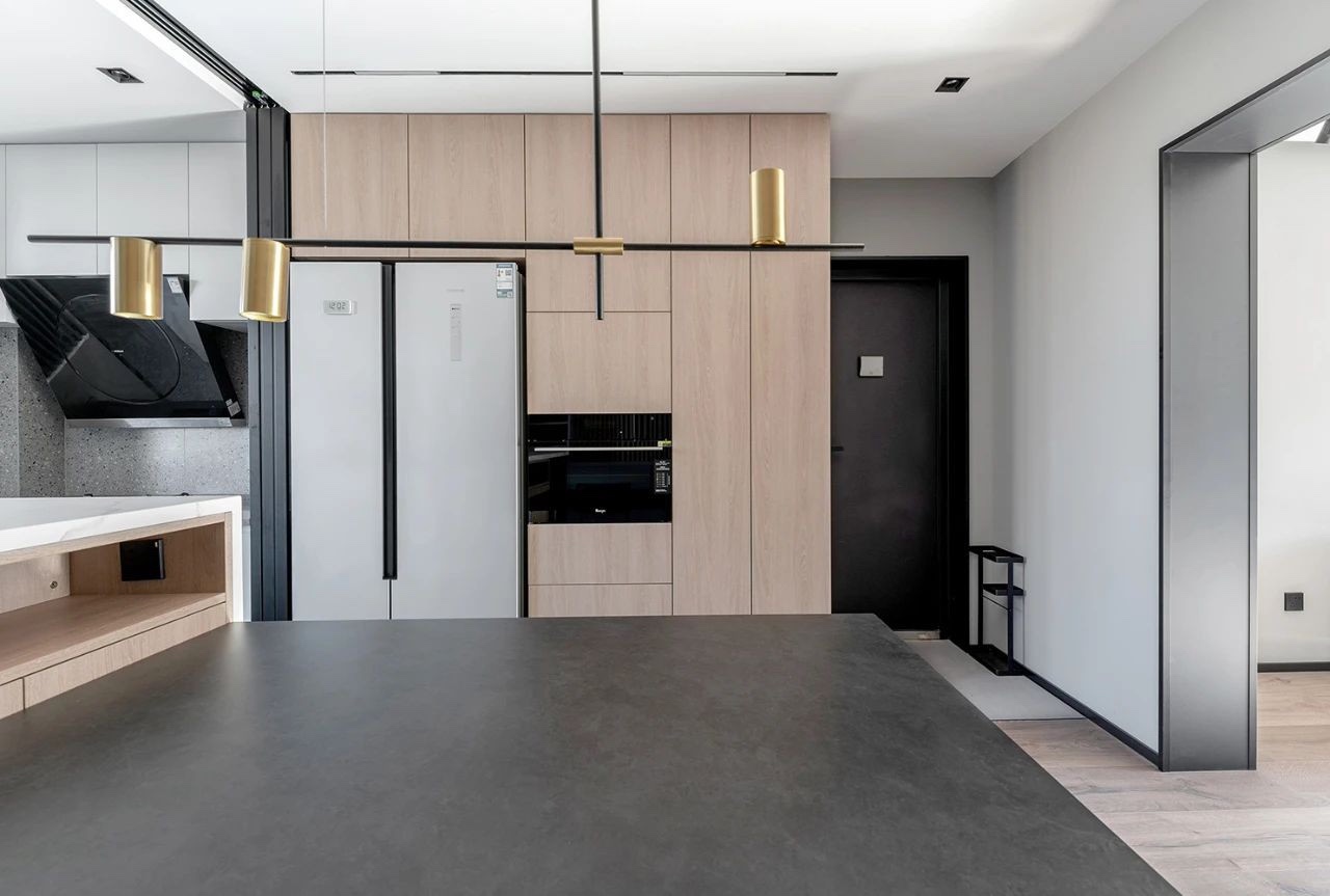 98平現(xiàn)代風格大平層裝修，戶型通透