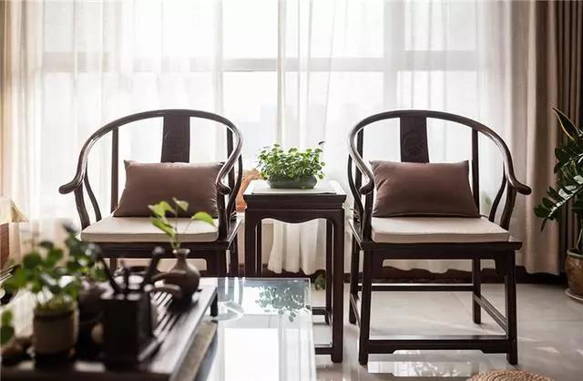 140平中式風(fēng)格裝修案例，一個客廳都美爆了！