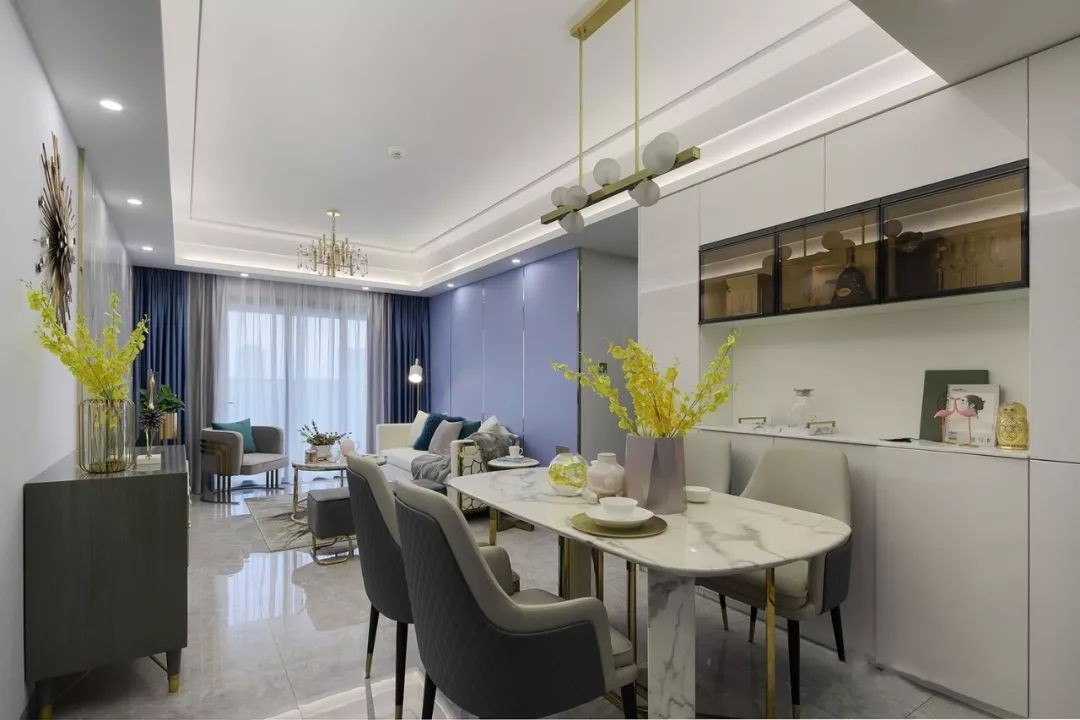 長房嶺秀時(shí)代-80㎡現(xiàn)代輕奢二居，清爽又充滿暖意的家！