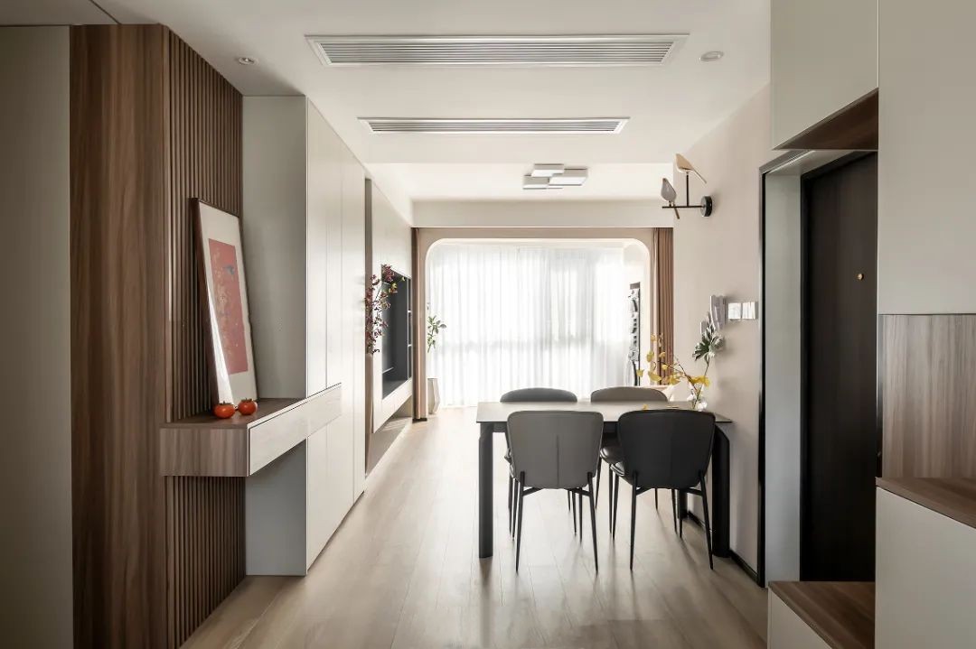 廣澤上苑-105㎡現(xiàn)代奶油風(fēng)三居，夢想中柔軟又宜居的家！