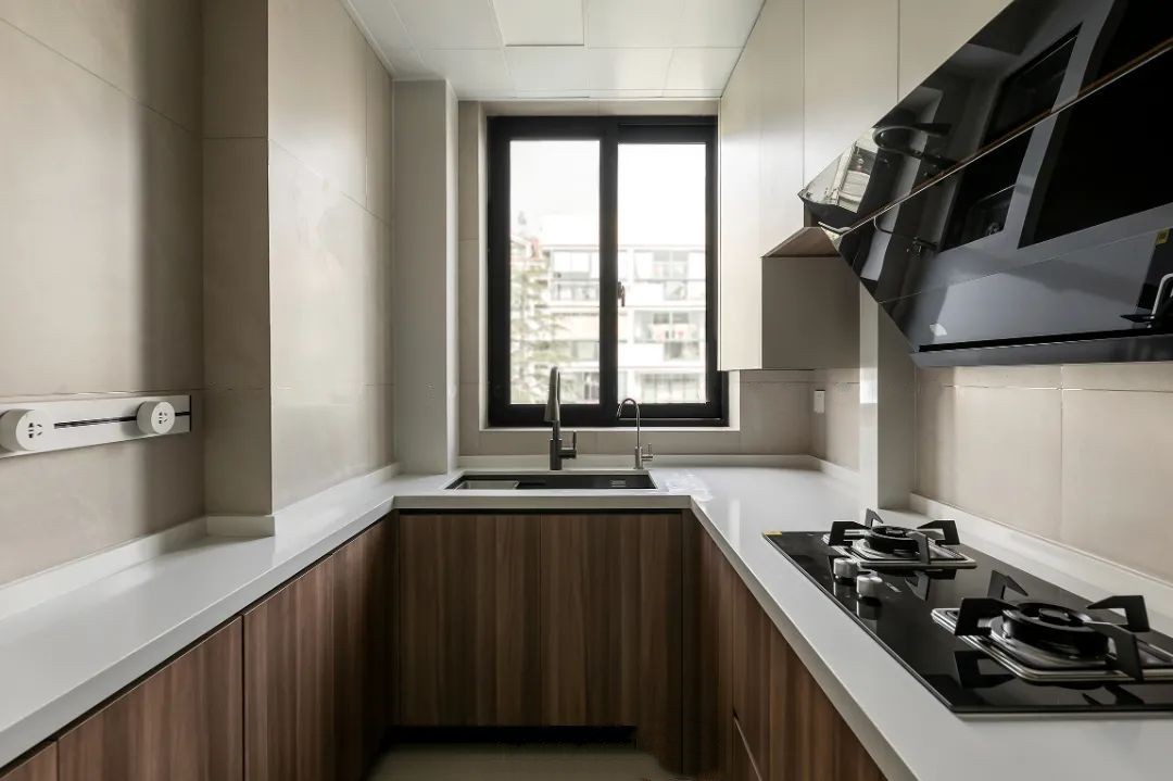 廣澤上苑-105㎡現(xiàn)代奶油風(fēng)三居，夢想中柔軟又宜居的家！