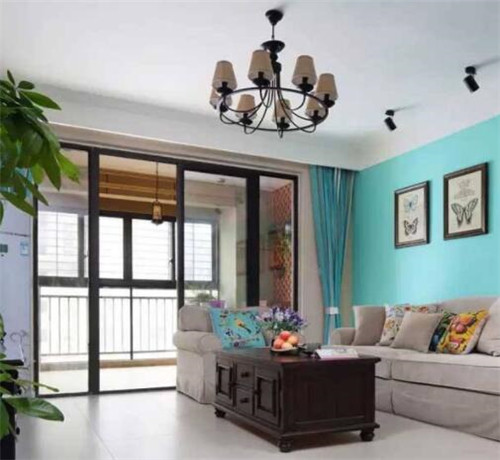 客廳和陽臺(tái)要不要隔斷